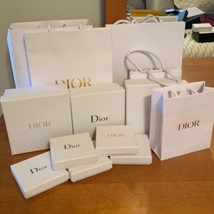 COPY - Authentic Dior packaging